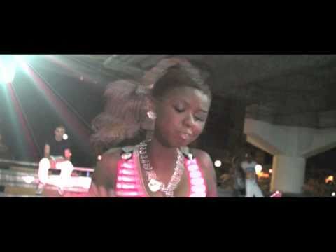 - clip officiel Bibi Craveur feat La Bavure & Linssa _ rien n'est acquis (absolu)