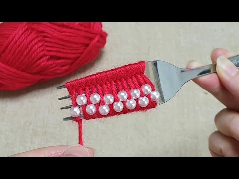 It's so Beautiful !! Super easy flower making with fork and yarn - Woolen flower decor idea