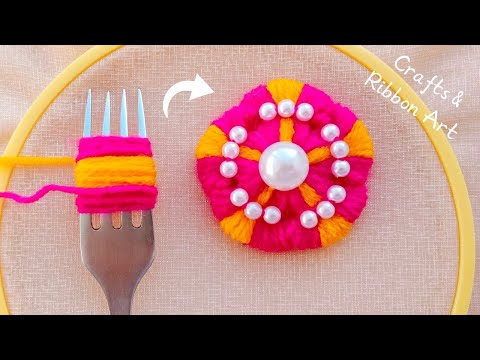 It's so Beautiful 💖🌟 Super Easy Woolen Flower Making Idea with Fork - DIY Hand Embroidery Flowers