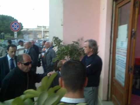 Perché è buono smettere di bere La codificazione di alcolismo della strada maestra di appassionati