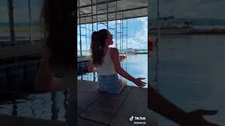 Girl sings