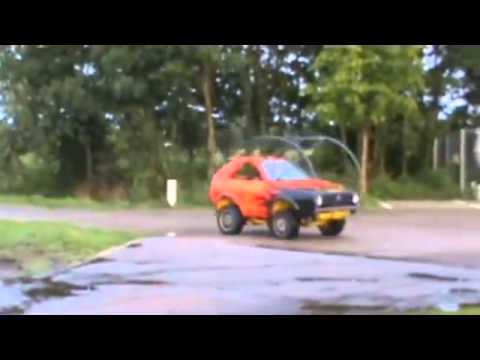 Няма да повярвате какво прави тази кола