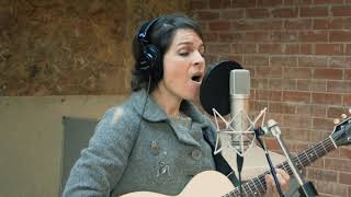 Jesca Hoop - Born To (The Deconstruction of Jack&#39;s House Live)