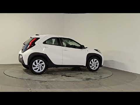 Toyota Aygo X 1.0 Pulse - Image 2