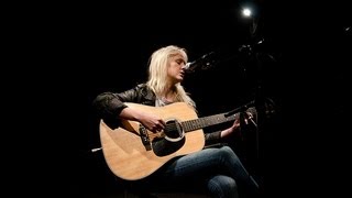 Laura Marling - Bleed Me Dry (Live on KEXP)