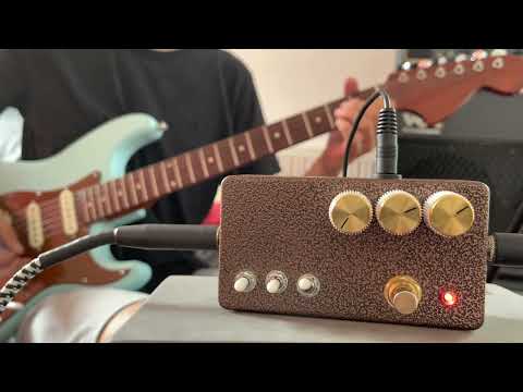 ButterKing - Maki Fuzz / Handmade Point-To-Point Silicon Fuzz