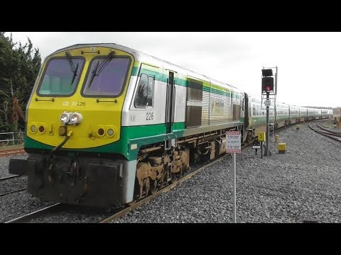Irish Rail 201 Class Loco + Mark 4 Intercity Train - Portarlington Station