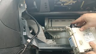 Lexus IS-Series - The Body-ECU from hell (English Version)