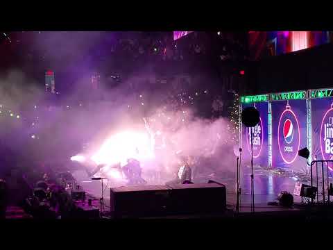 191207 NCT127 at Jingle Bash Chicago- Cherry Bomb fancam