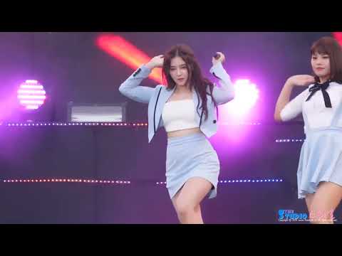 180526 MOMOLAND Nancy fancam - BBoom BBoom by 스피넬Do not edit, re-upload http://thestudio.kr​#love 
