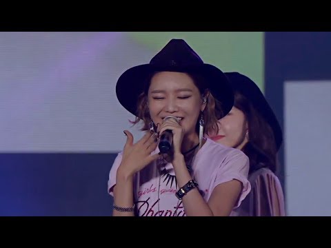 [DVD] Girls' Generation (소녀시대) - LOVE&GIRLS 'Phantasia' in Seoul