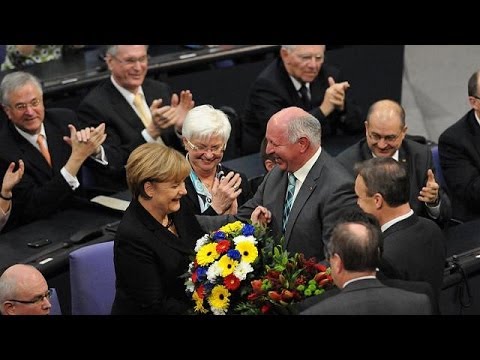 Regierung: Merkels wieder gewählt - mit 42 Gegenstimmen