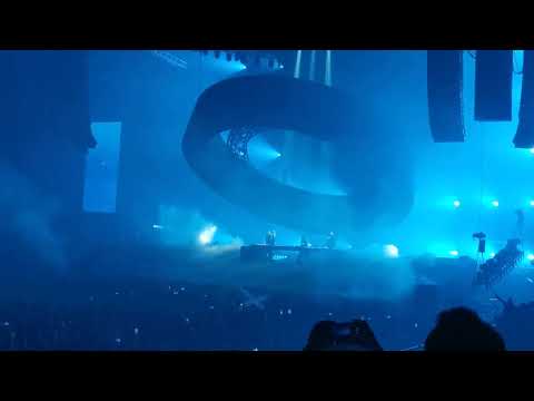 Swedish House Mafia - Paradise Again Tour '22 - Antwerp - Moth To A Flame vs Heaven Takes You Home