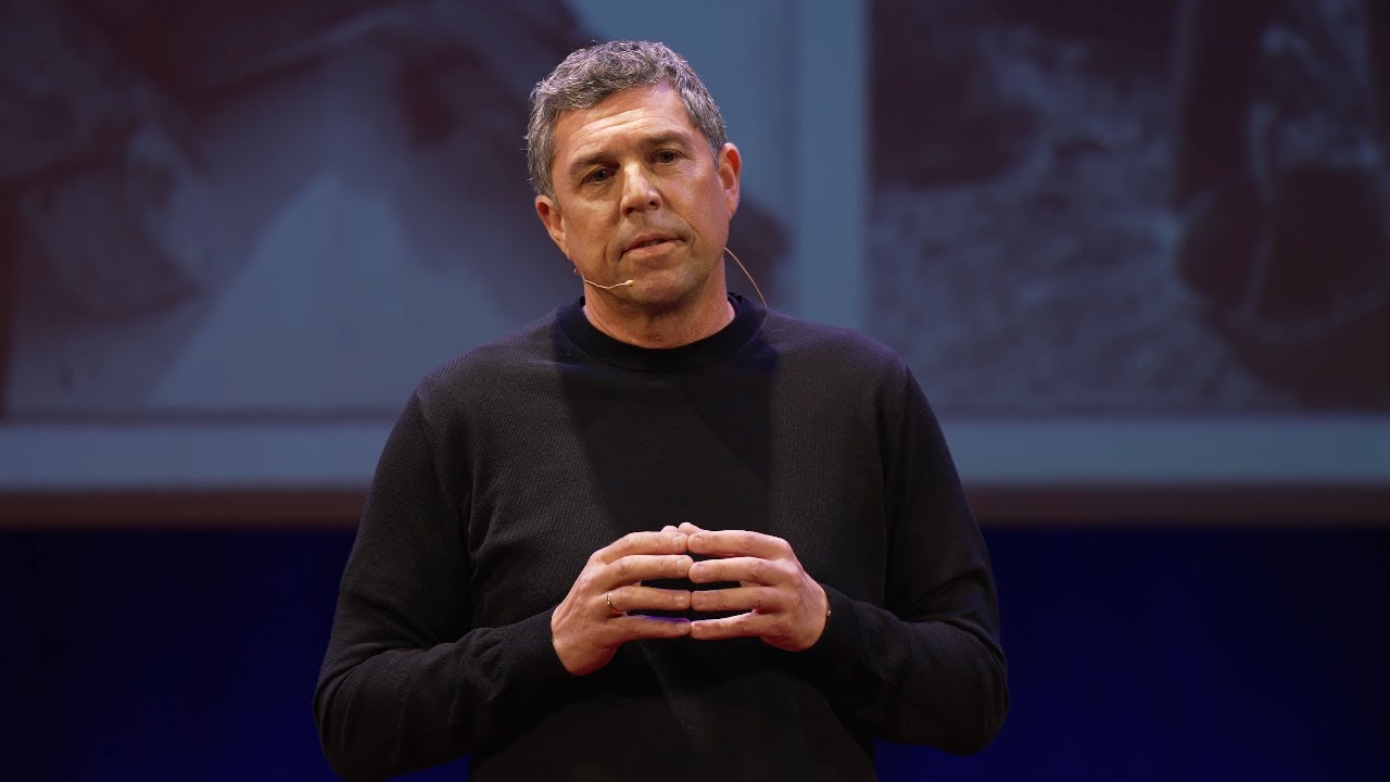 Ibiza, la isla olvidada por el tiempo | Rolf Blakstad | TEDxDaltVila