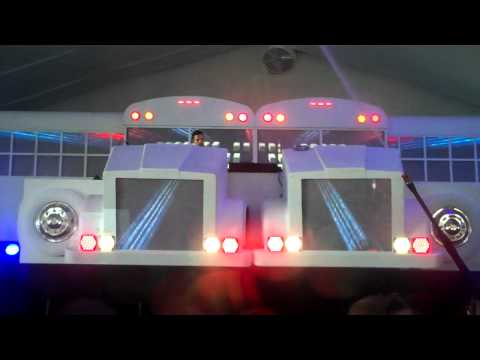 Mendo @Electric Zoo NYC 8/31/12 part 4