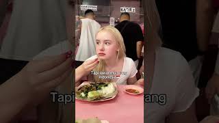 Download lagu Indonesians don't dare to eat spicy food😭🇮🇩 mp3