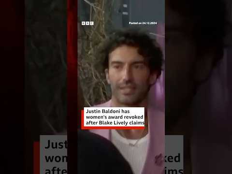 Video | Justin Baldoni has women's solidarity award revoked. #ItEndsWithUs #BlakeLively #BBCNews