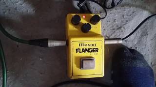 Video thumbnail for Maxon Flanger FL-301 japan by srisombat chaiwanraj