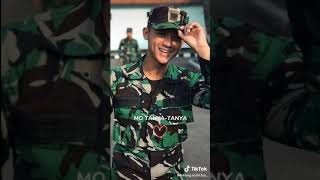 Download lagu baju loreng mana suara nya...😎 mp3