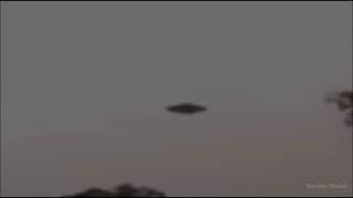 Peru: Driver Records UFO on Dashcam Video?