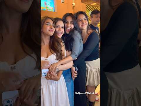 #reemshaikh #jannatzubair #roshniwalia & #ashnoorkaur Together At Screening 😊❤️ #ytshorts #shorts