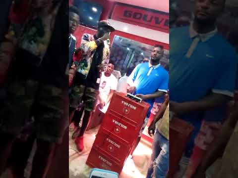 Dj BLOCONINI EN face a face Avec LE GENERAL CEREDIER