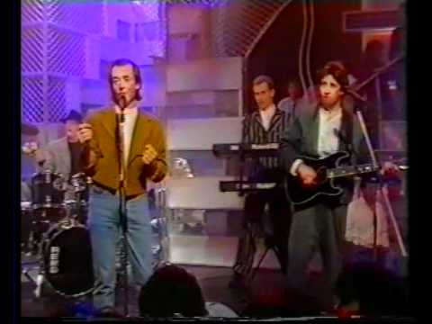 The Hollies - He Ain't Heavy He's My Brother - TOTPS 1988 !
