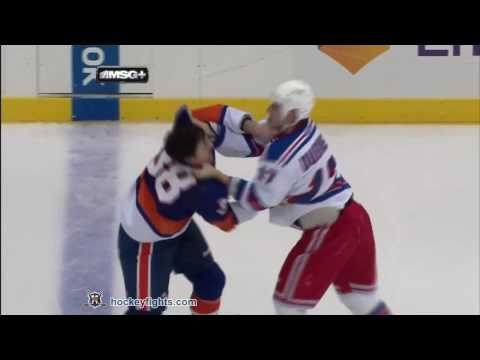 Brandon Dubinsky vs Jack Hillen