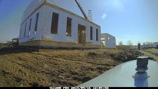 preview picture of video 'Wall Panels Being Set on a Parade Home in Middleton, WI'