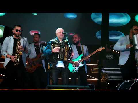 EL PRODIGIO - LO TUYO ES MIO (De Santiago Pal Mundo Vol.1) EN VIVO