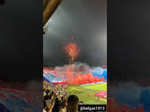 "Atlético Nacional vs Medellín 2021 - Recibimiento de la hinchada" Barra: Rexixtenxia Norte &bull; Club: Independiente Medellín