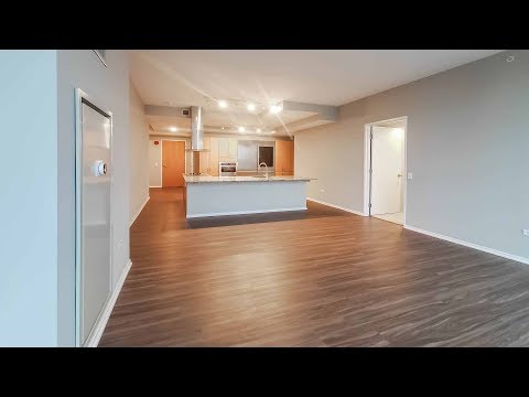 A spacious Streeterville penthouse steps from the Mag Mile at Aston A spacious Streeterville penthouse steps from the Mag Mile at Aston