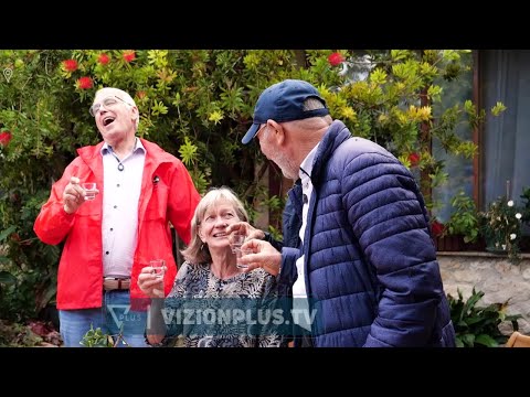 Eat & Traditë/ Dopio humor nga Parodistët e Vlorës dhe shija e vërtetë e jugut! Raki, miq e valle