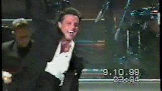 Luis Miguel - Sol, Arena Y Mar (Live - Sevilla, España 1999)