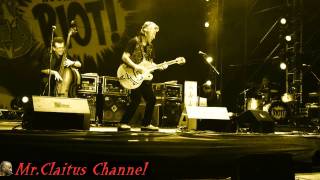 Brian Setzer - Put your cat clothes on - Rockabilly Riot - Italy (July 2011)