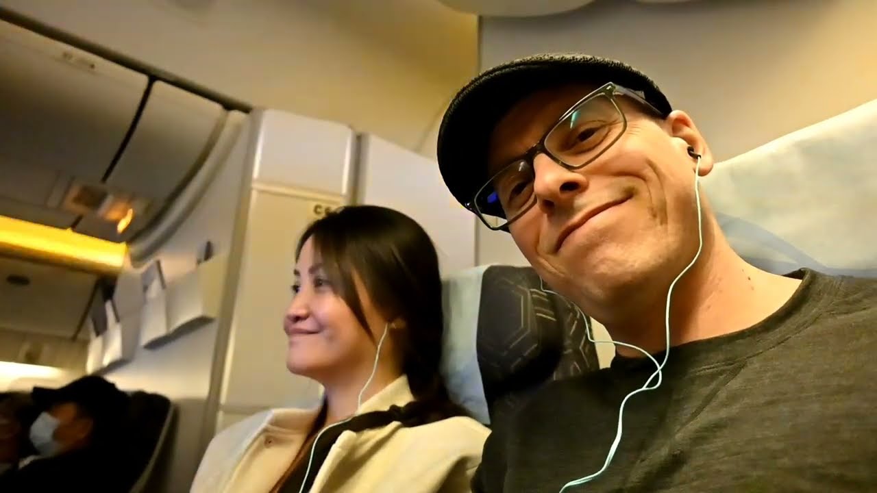 EVA Air Evergreen Lounge thumbnail