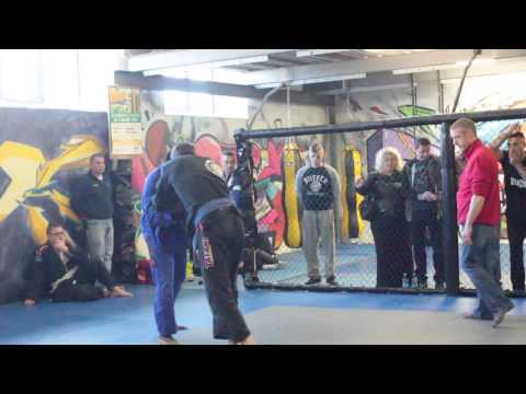 Dean Barry [ECJJA] vs Wendell BIZIT-BILA [BJJ Cork] - Grapplepalooza World Cup 2015