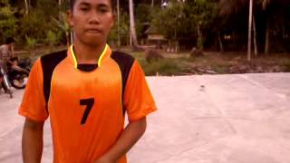 preview picture of video 'Hendra Skills sepak bola'