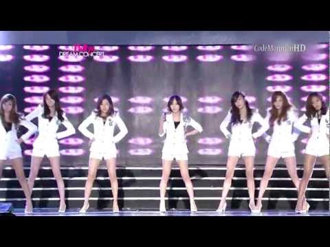 SNSD - Hoot (Oct 6, 2011)
