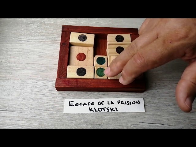 Vídeo relacionado con Logica Juegos Art. Fuga de la Prisión - Khun Phaen - Klotski - Rompecabeza de Madera Preciosa - 16 Juegos in 1 - Dificultades Mixtas