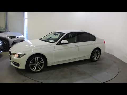 BMW 3-Series 318D SPORT - Image 2