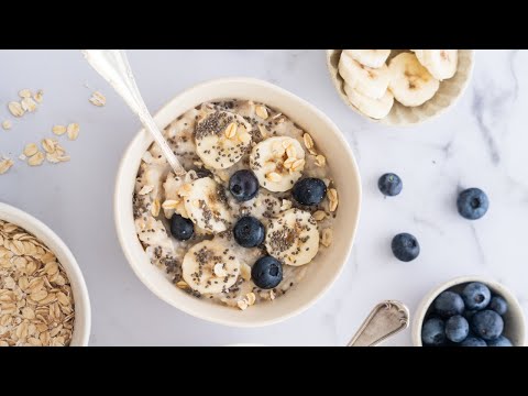 Basic Oatmeal Recipe (+ Healthy Toppings)
