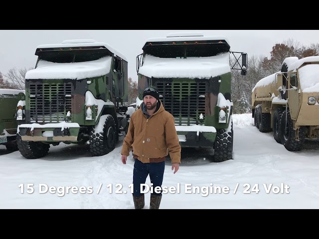 Vidéo teaser pour NOCO GB500 24V & 12V Jump Starter On M1070 HET 8x8 Oshkosh Truck