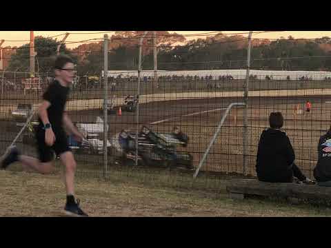 Dakota Gay Crash Formula 500 Speedweek Western Speedway Hamilton