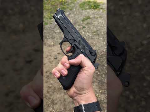HOW TO OPERATE THE BERETTA 92FS🔥 #pistol #gun #beretta92fs #howitwork #review #reshoot