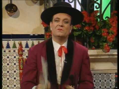 Martes y 13 - Glorias de España (Paca de Carmona)