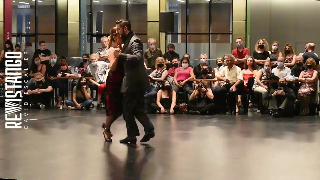 #04 Milena Plebs & Lucas Di Giorgio | Milonga de los Perros | Tango y Milonga Federal CCK, BsAs 2021