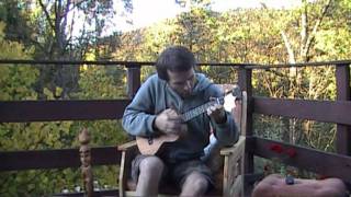 Celomasivní tenor ukulele APC TT  tradiční Koa s futrálem