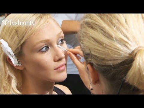 First Look - Prada Spring 2012 at Milan Fashion Week MFW | FashionTV - FTV