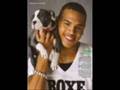 chris brown-throwed